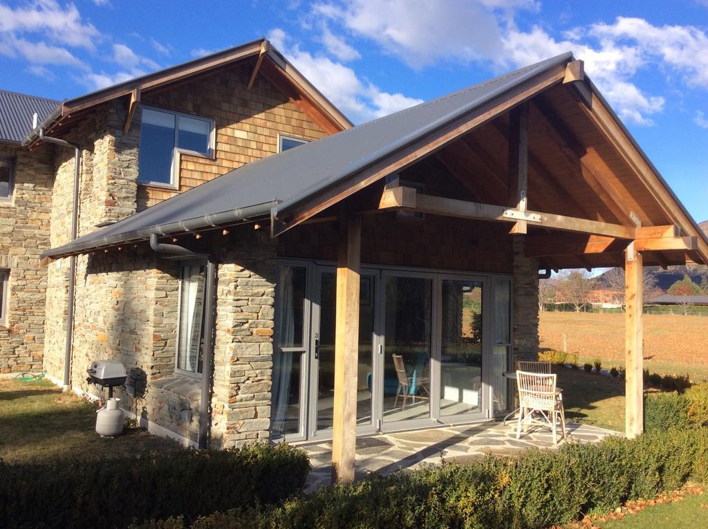 Golfcourse Road Chalets And Lodge Γουανάκα Δωμάτιο φωτογραφία
