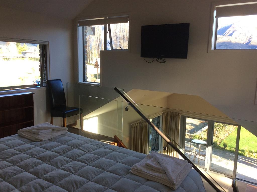 Golfcourse Road Chalets And Lodge Γουανάκα Δωμάτιο φωτογραφία