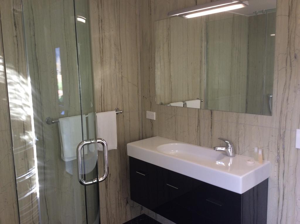 Golfcourse Road Chalets And Lodge Γουανάκα Δωμάτιο φωτογραφία