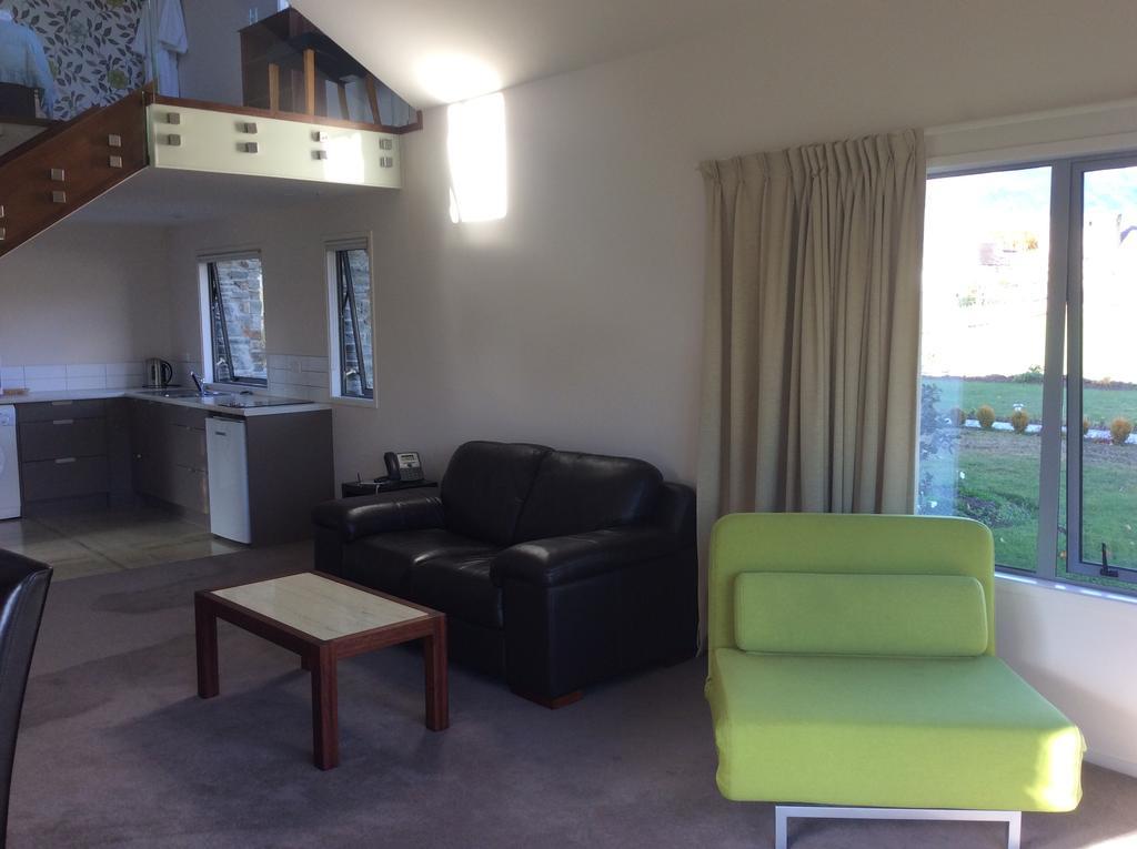 Golfcourse Road Chalets And Lodge Γουανάκα Δωμάτιο φωτογραφία