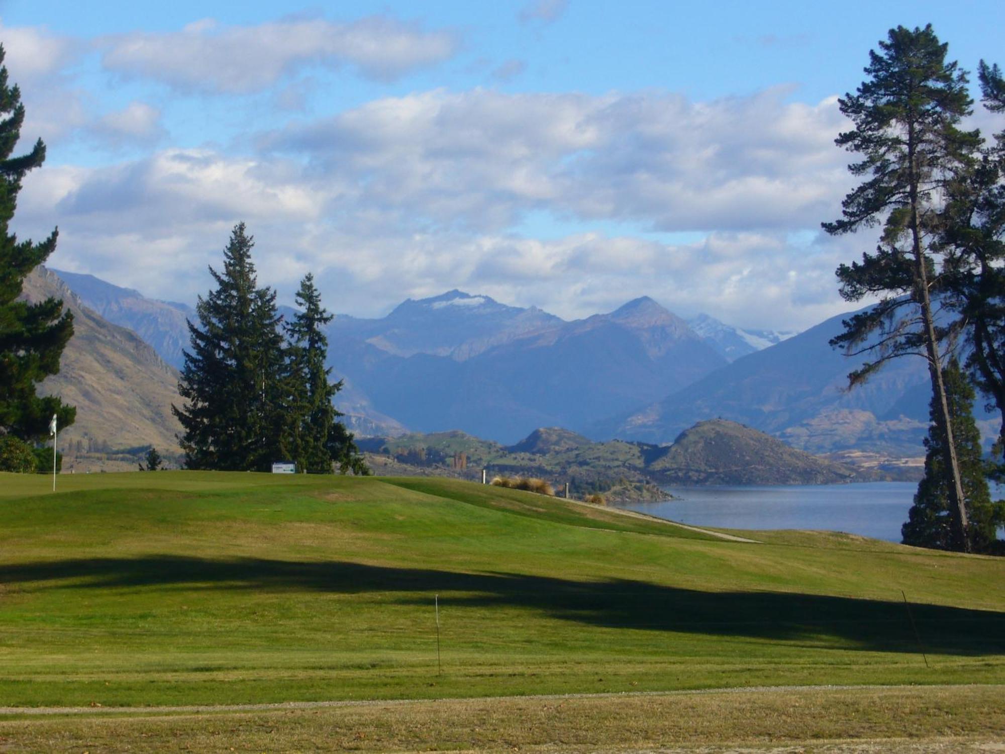 Golfcourse Road Chalets And Lodge Γουανάκα Εξωτερικό φωτογραφία