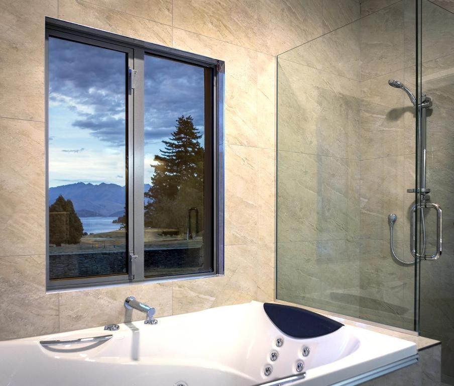 Golfcourse Road Chalets And Lodge Γουανάκα Εξωτερικό φωτογραφία